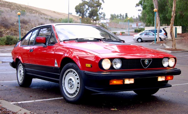 Alfa Alfetta GTV6