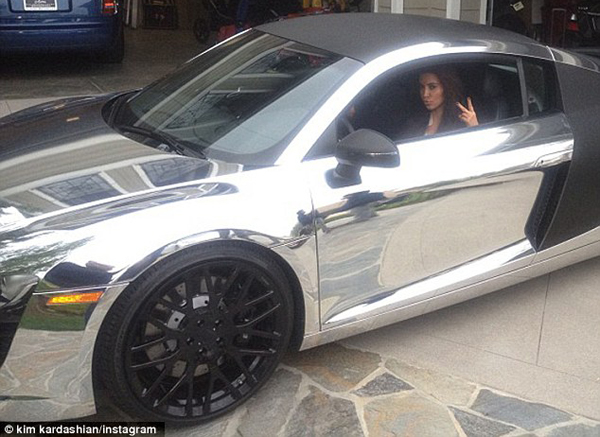 Kardashian polished Audi R8 